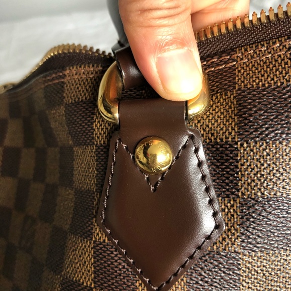 Louis Vuitton Brown Checkered Tote - Picture 9 of 16